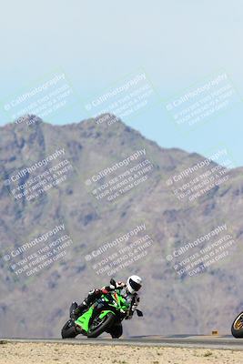 media/Apr-04-2024-Racers Edge (Thu) [[ac0bf05b20]]/B Group/Session 5 (Turn 9 )/